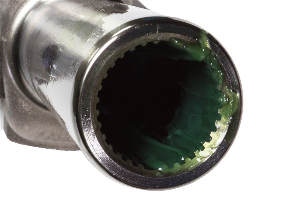 GM Genuine Parts Drive Shaft 84202530 — image 3